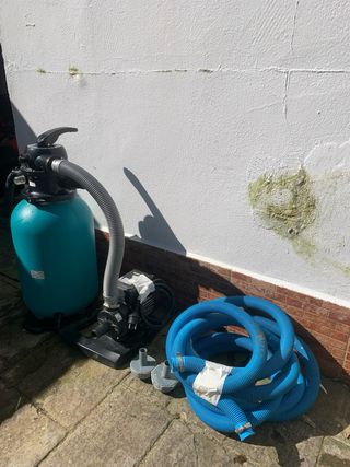 Depuradora piscina + manguera y accesorios