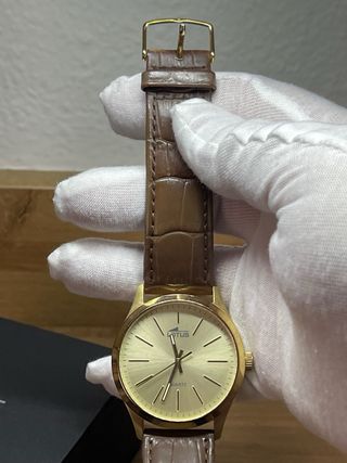 Reloj Lotus Classic Dorado