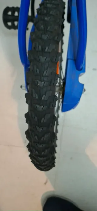 Bicicleta infantil azul Btwin