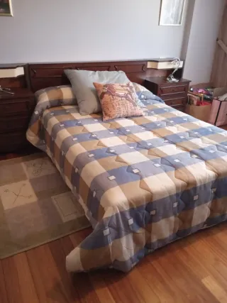 Edredón estampado beige y azul