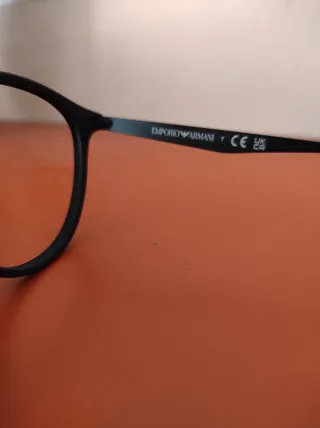 Montatura Emporio Armani ultraleggera