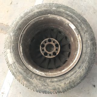 Llantas Mercedes-Benz E W124 205/65-15 GOMA NUEVA