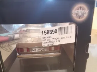 Norev 1/18 Mercedes 560SEL Dorado