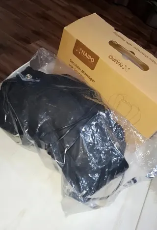 Massaggiatore per spalle Naipo