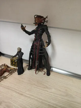 Lote Figuras Hellraiser.