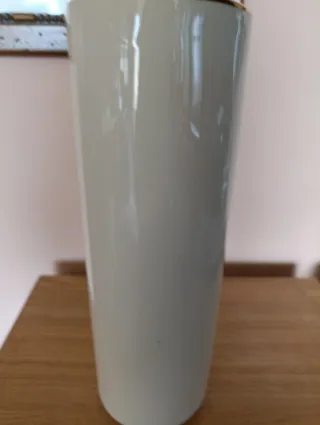 Vasi San Claudio in porcellana con fiori rosa