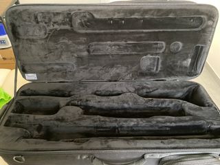 Clarinete Bajo Kessler Do Grave con funda BAM