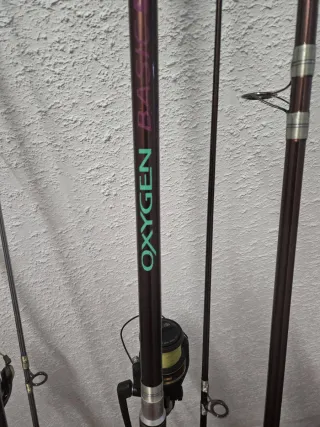 Cañas de pesca carbono marca vercelli con carrete