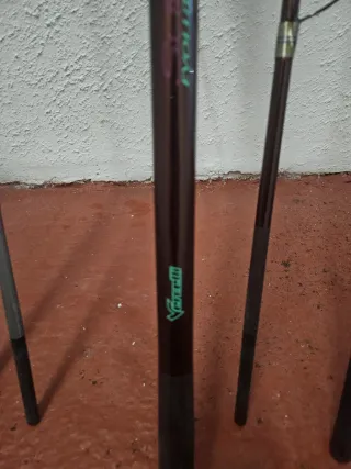 Cañas de pesca carbono marca vercelli con carrete