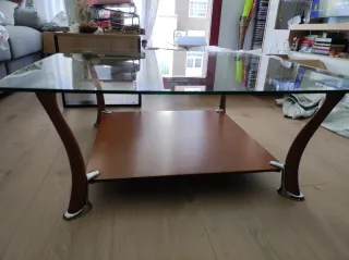 Mesa de centro cristal y madera