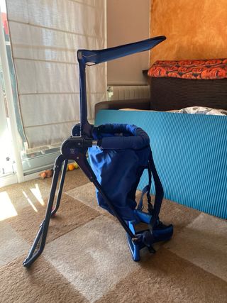 Mochila portabebés trekking azul max 15 kg