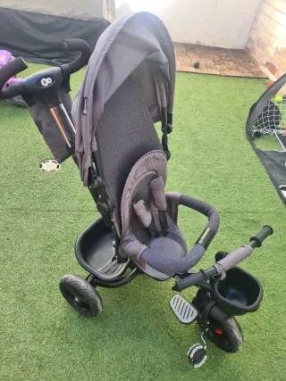 Triciclo Kinderkraft casi nuevo