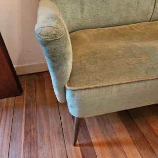 Sofá, butacas y sillas mid-century