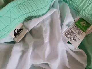 Bañador Quiksilver original a estrenar.