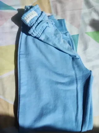 Pantalones de chándal con Stitch