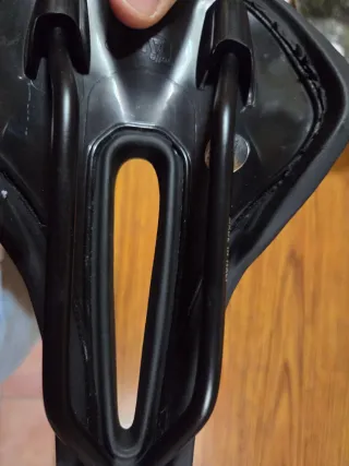 Sillín Selle Italia 143