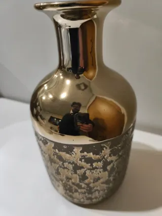 Vaso Dourado Decorativo 26cm – Estilo Luxo