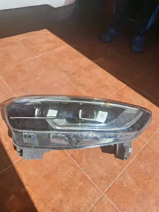 Faro Renault Kadjar