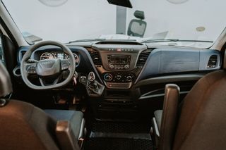 IVECO DAILY CAMPER FURGONETA 2023 AUTOMAT. 156CV