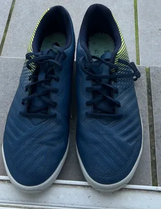 Zapatillas Kipsta Azul y Amarillo