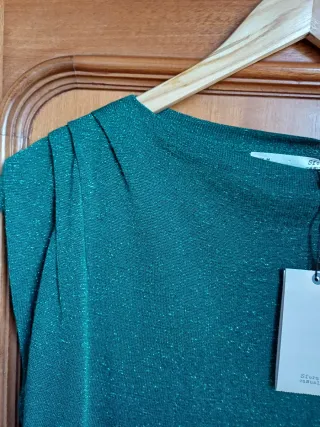Camiseta Zara verde talla única brillante