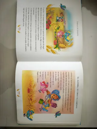 Fábulas de ensueño (Cuentos y fabulas de oro) (...