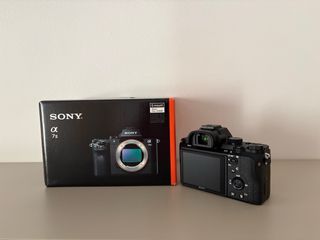 Cámara Sony Alpha 7 II Digital Negra