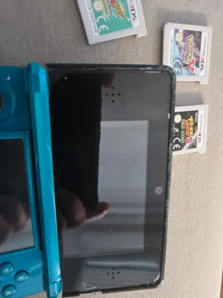 Nintendo 3DS Azul con 7 Juegos