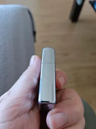 Zippo con figura de toro