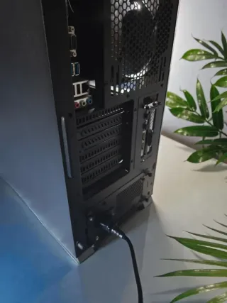 PC Gaming GTX 1080 i5 12400f 16GB W11