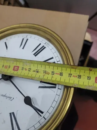 Máquina de reloj Brillie antigua