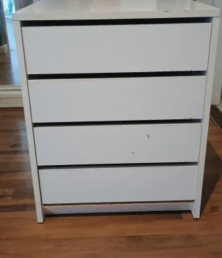 Cajonera blanca de madera