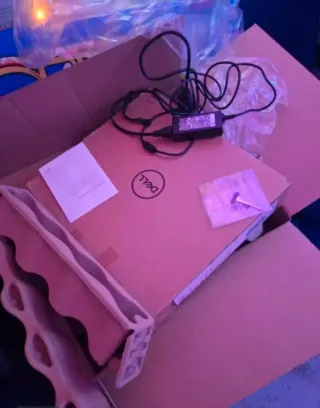 Portátil NUEVO Dell Vostro i7 2TB Geforce