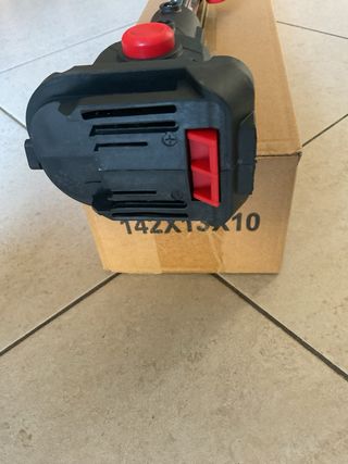 Asta telescopica per potatura cesoia e motosega