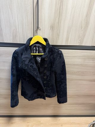 Chaqueta Torera Negra Desigual Talla 40