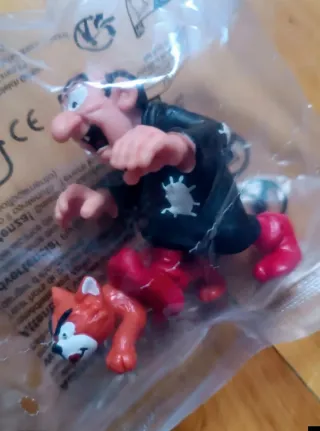 Papá Pitufo y Gárgamel con Azrael, Schleich