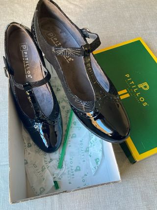 Zapatos de salón Pitillos negros talla 41