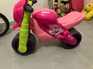 Correpasillos Minnie Mouse 2-3 años