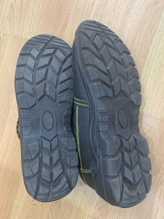 Zapatos de seguridad Bee Work talla 45