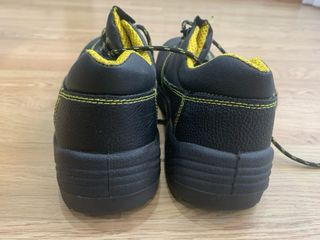 Zapatos de seguridad Bee Work talla 45