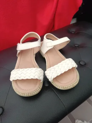 Talla 34 Sandalias blancas trenzadas