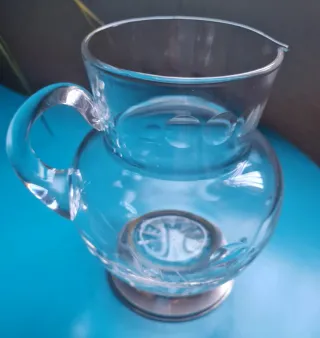 Jarra cristal original con base plata