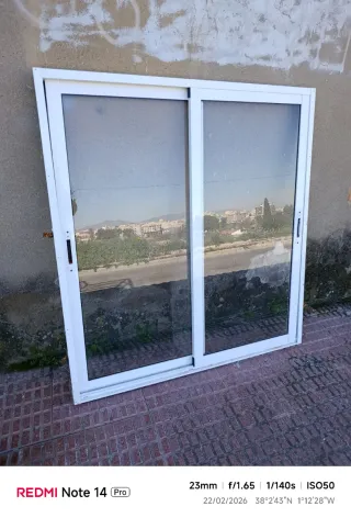 Ventana Aluminio 138x126x6cm