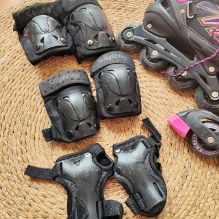 Patines en línea T35-38 y protecciones.