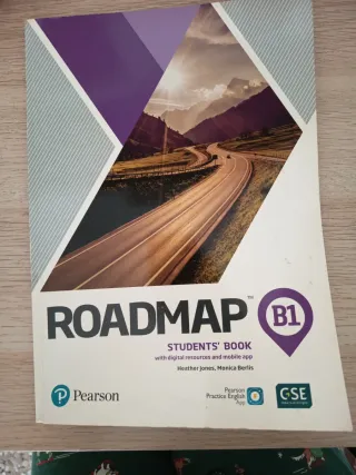 ROADMAP B1 STUDENTS BOOK WITH DIGITAL RESOURCES...