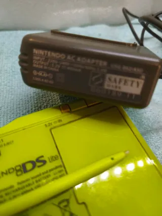 Nintendo DS Verde Lima