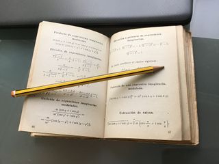 Formulario de matemáticas de bolsillo.