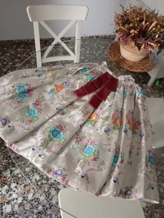 Traje de Fallera azul y morado