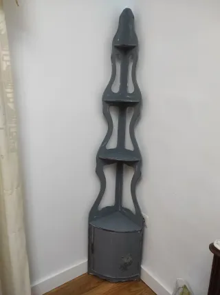 Estantería esquinera madera gris azulado