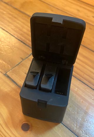 Cargador + 2 Baterías GoPro 5 6 7 8